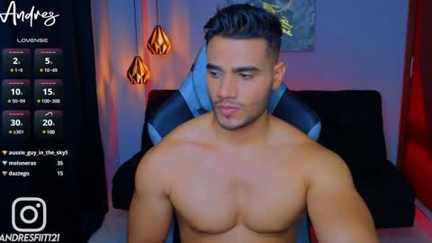 Snapshot of andresfiit chatting on 12-12-24, 01:17 Andres online show from 12-12-24, 01:17