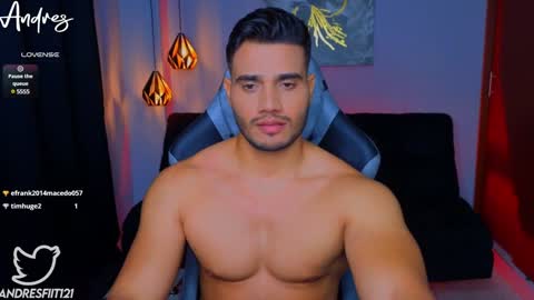 Snapshot of andresfiit chatting on 12-14-24, 05:51 Andres online show from 12-14-24, 05:51