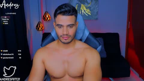 Snapshot of andresfiit chatting on 12-16-24, 06:53 Andres online show from 12-16-24, 06:53