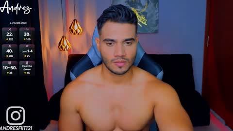 Snapshot of andresfiit chatting on 01-12-25, 01:48 Andres online show from 01-12-25, 01:48