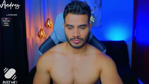 Snapshot of andresfiit chatting on 02-18-25, 11:00 Andres online show from 02-18-25, 11:00