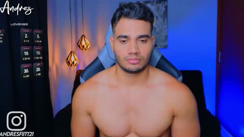 Snapshot of andresfiit chatting on 03-03-25, 06:26 Andres online show from 03-03-25, 06:26