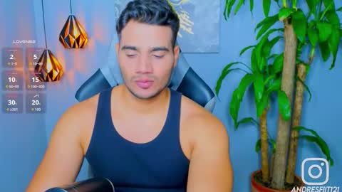 Snapshot of andresfiit chatting on 09-12-25, 03:17 Andres online show from 09-12-25, 03:17
