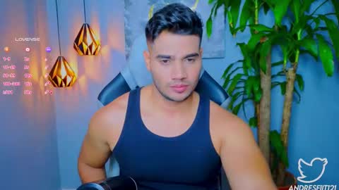 Snapshot of andresfiit chatting on 09-23-25, 05:10 Andres online show from 09-23-25, 05:10