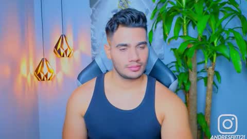 Snapshot of andresfiit chatting on 09-24-25, 02:26 Andres online show from 09-24-25, 02:26