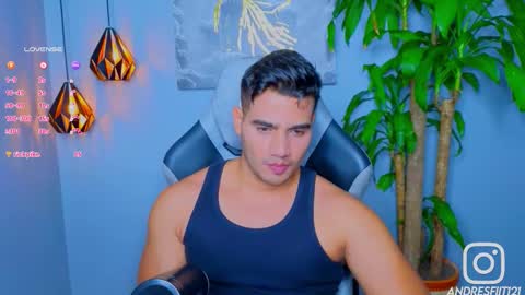 Snapshot of andresfiit chatting on 09-30-25, 01:21 Andres online show from 09-30-25, 01:21