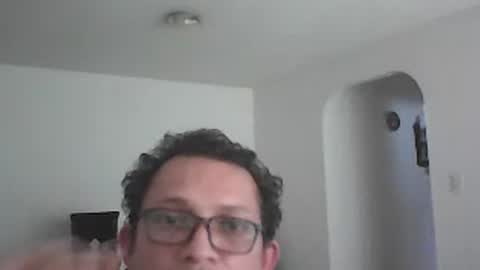andresfloga online show from 06-15-26, 07:05