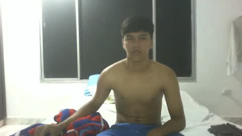 andresexxx online show from 08-05-26, 06:38