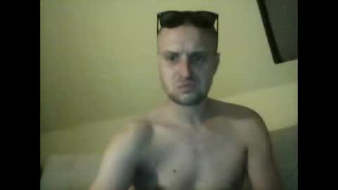 Snapshot of andrew3356577 chatting on 10-11-25, 03:50 andrew3356577 online show from 10-11-25, 03:50