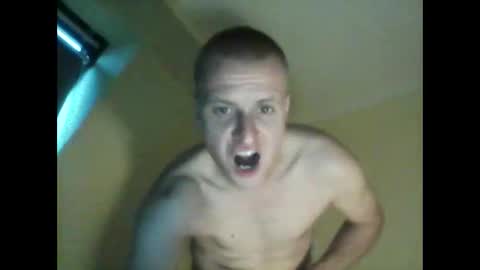Snapshot of andrew3356577 chatting on 10-11-25, 04:05 andrew3356577 online show from 10-11-25, 04:05