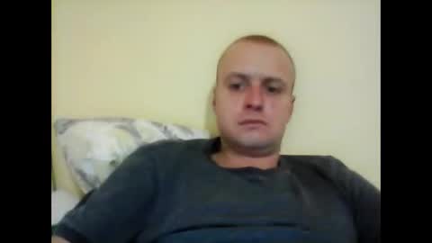 Snapshot of andrew3356577 chatting on 10-26-25, 03:40 andrew3356577 online show from 10-26-25, 03:40