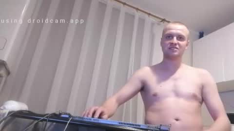 Snapshot of andrew3356577 chatting on 01-18-26, 12:03 andrew3356577 online show from 01-18-26, 12:03