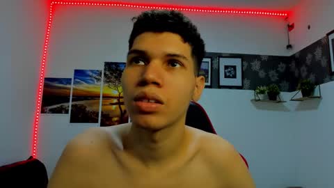 Snapshot of andrew_2811 chatting on 10-13-25, 03:06 andrew_2811 online show from 10-13-25, 03:06