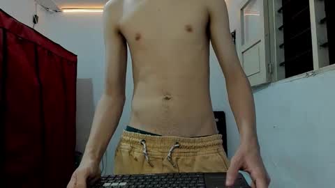 Snapshot of andrew_2811 chatting on 02-07-26, 11:19 andrew_2811 online show from 02-07-26, 11:19