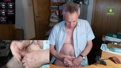 Snapshot of andrew_9999 chatting on 11-20-25, 11:15 Andrew online show from 11-20-25, 11:15