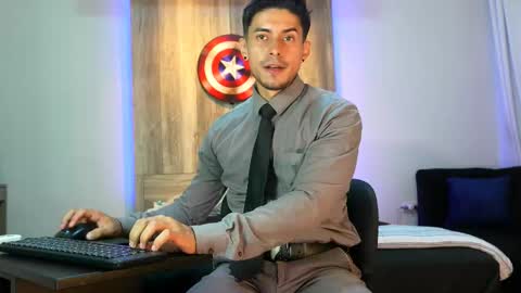 Andrew online show from 03-09-25, 02:50