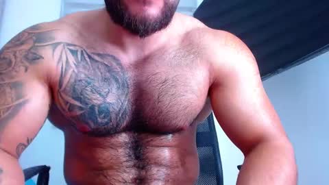 Snapshot of andrew_holden__ chatting on 03-04-25, 01:23 andrew_holden__ online show from 03-04-25, 01:23