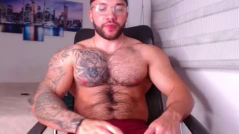 Snapshot of andrew_holden__ chatting on 10-10-25, 11:04 andrew_holden__ online show from 10-10-25, 11:04