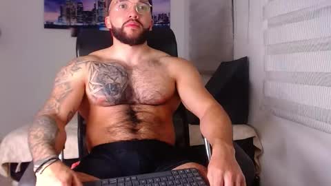 andrew_holden__ online show from 11-18-25, 11:48