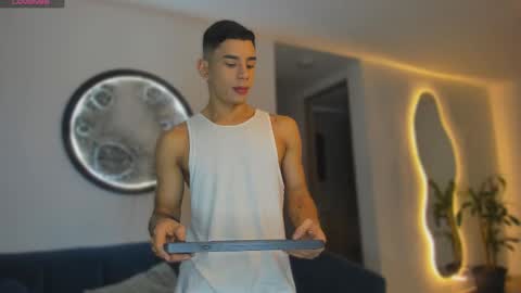 Snapshot of andrew_twink18 chatting on 03-01-26, 11:51 Andrew M. online show from 03-01-26, 11:51