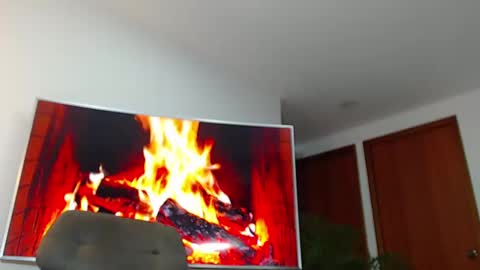 Snapshot of andrew_west_ chatting on 12-22-24, 01:55 ANDREW WEST online show from 12-22-24, 01:55