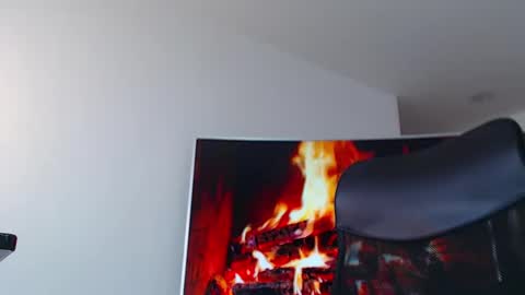 Snapshot of andrew_west_ chatting on 12-23-24, 04:50 ANDREW WEST online show from 12-23-24, 04:50