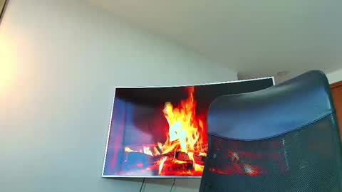 Snapshot of andrew_west_ chatting on 02-17-25, 02:59 ANDREW WEST online show from 02-17-25, 02:59