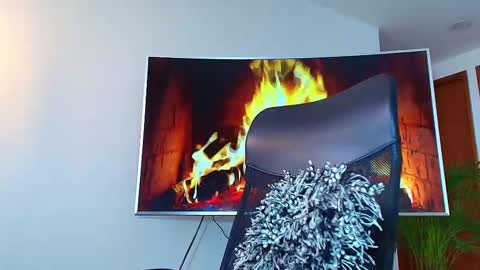 Snapshot of andrew_west_ chatting on 02-23-25, 01:32 ANDREW WEST online show from 02-23-25, 01:32
