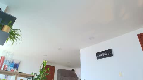 Snapshot of andrew_west_ chatting on 10-11-25, 04:38 ANDREW WEST online show from 10-11-25, 04:38