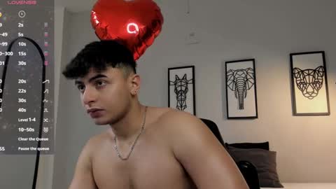 Snapshot of andrewlamar77 chatting on 02-11-25, 06:55 Andrewlamar21 online show from 02-11-25, 06:55