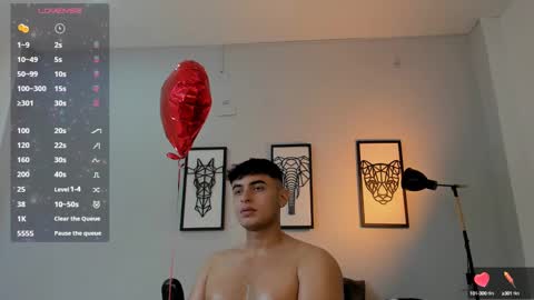 Snapshot of andrewlamar77 chatting on 02-15-25, 04:56 Andrewlamar21 online show from 02-15-25, 04:56