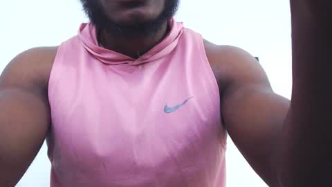 Snapshot of andrewoconnor__ chatting on 01-11-26, 01:38 Andrew Oconnor online show from 01-11-26, 01:38