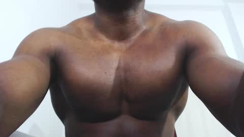 Snapshot of andrewoconnor__ chatting on 02-18-26, 04:25 Andrew Oconnor online show from 02-18-26, 04:25