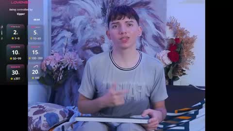 Snapshot of andrewortix chatting on 11-19-25, 03:28 AndreWortix online show from 11-19-25, 03:28