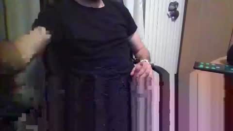 Snapshot of andrewpc192 chatting on 04-07-26, 09:37 andrewpc192 online show from 04-07-26, 09:37