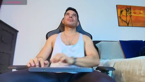 andrewstelee online show from 08-05-26, 09:23