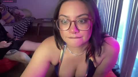 Snapshot of andrewtaint24 chatting on 03-20-26, 10:25 Andrew Taint online show from 03-20-26, 10:25