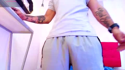   online show from 10-31-25, 09:16