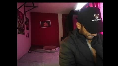 Snapshot of androdd666 chatting on 12-30-24, 04:19 androd666 online show from 12-30-24, 04:19