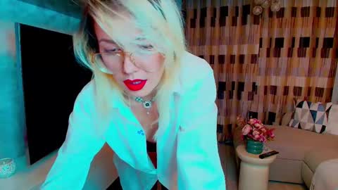 Snapshot of andromedasoul chatting on 01-13-26, 05:18 Andromeda online show from 01-13-26, 05:18