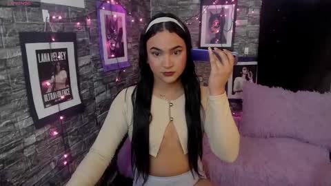 Snapshot of andrys_hot chatting on 02-13-26, 02:13 Andrys online show from 02-13-26, 02:13