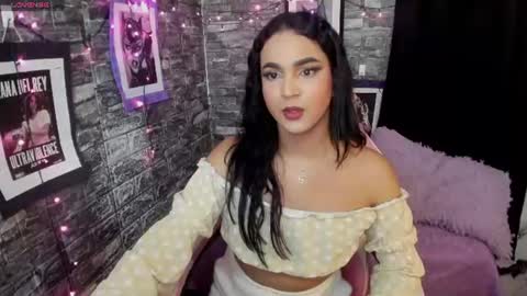 Snapshot of andrys_hot chatting on 07-05-26, 06:42 Andrys online show from 07-05-26, 06:42