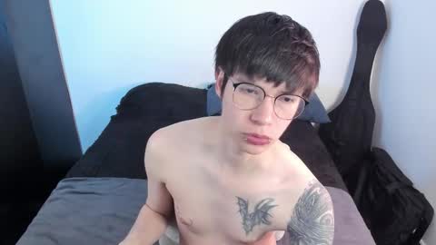 Snapshot of andy_bankai chatting on 02-18-26, 02:51 twx Andy twink3 online show from 02-18-26, 02:51