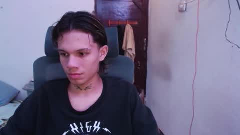 andy_dan1 online show from 06-11-26, 08:01