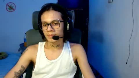 andy_dan1 online show from 07-27-26, 07:21
