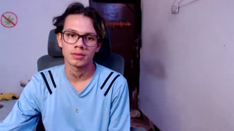 andy_dan1 online show from 08-02-26, 07:01