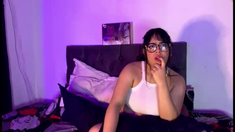 Snapshot of andy_emily chatting on 02-27-26, 01:38 andy_emily online show from 02-27-26, 01:38