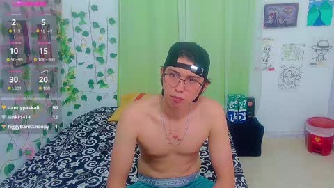 Andy Gray online show from 01-27-25, 06:31