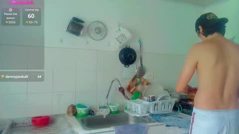 Andy Gray online show from 02-06-25, 06:24