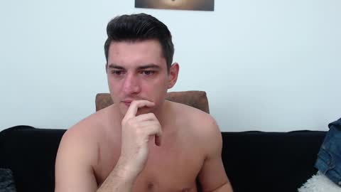 Snapshot of andyfame1 chatting on 11-17-25, 10:37 Andy Fame online show from 11-17-25, 10:37